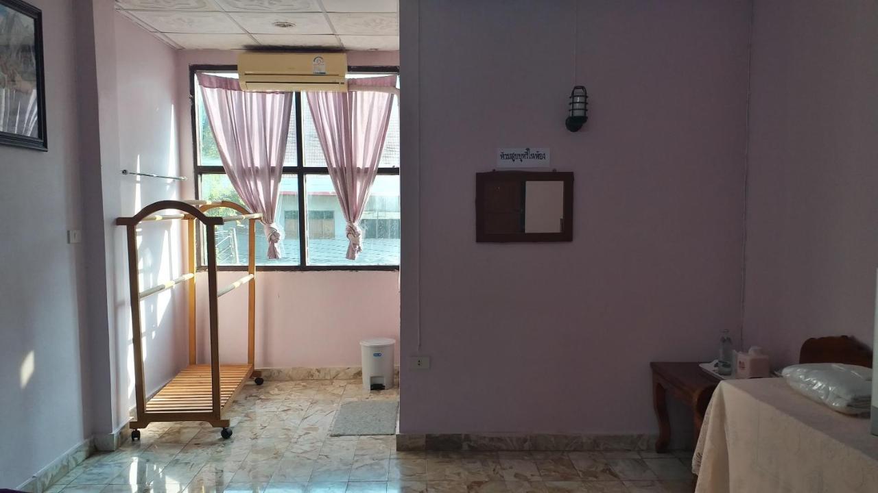 The 99 Inn Hotel Pak Chong Zewnętrze zdjęcie