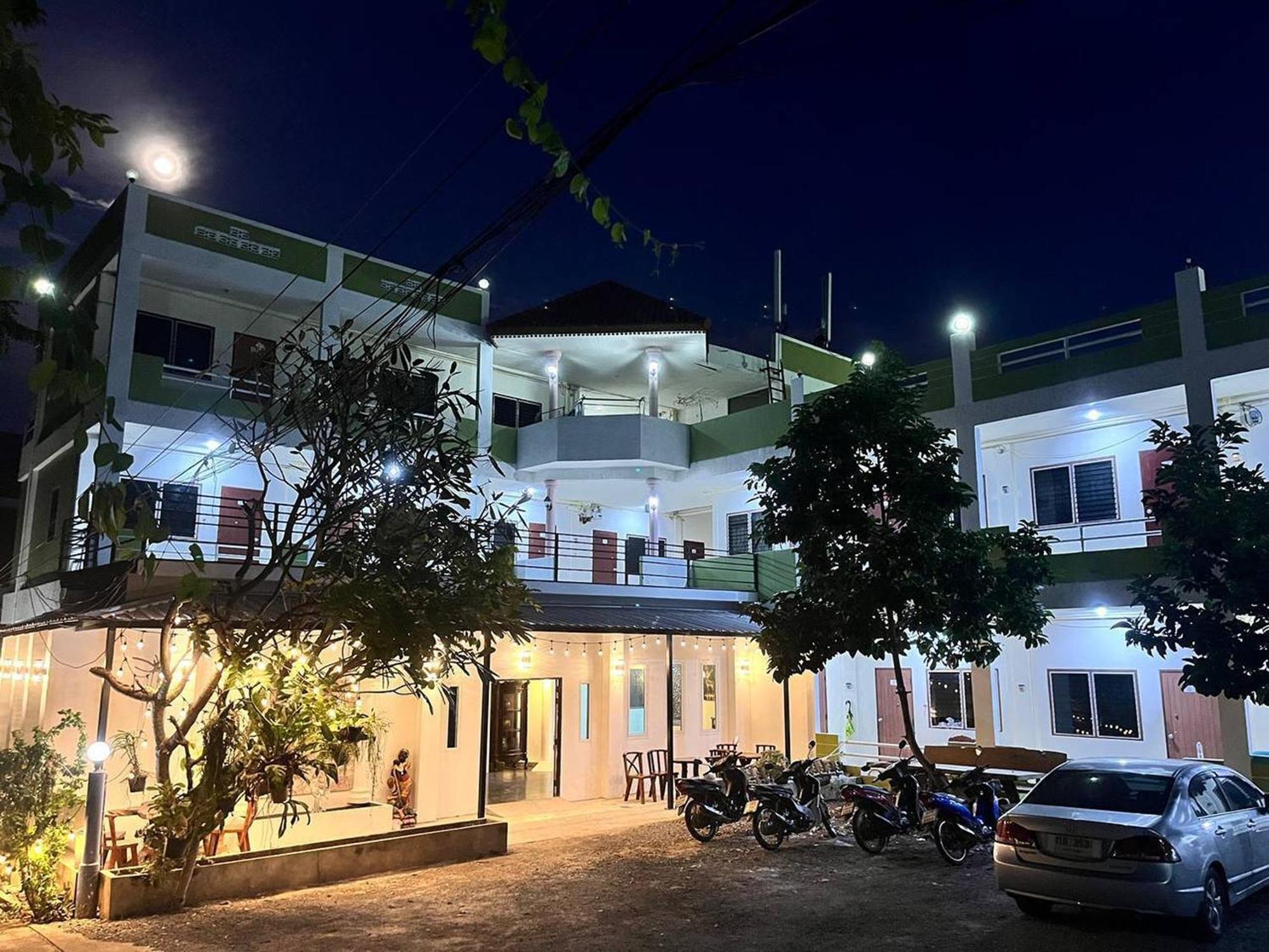 The 99 Inn Hotel Pak Chong Zewnętrze zdjęcie